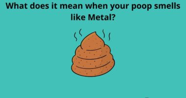 What does it mean when your poop smells like Metal