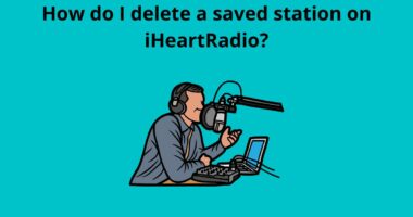 How do I delete a saved station on iHeartRadio