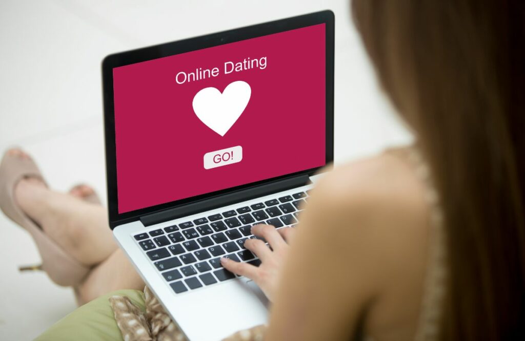What dating sites are free and safe